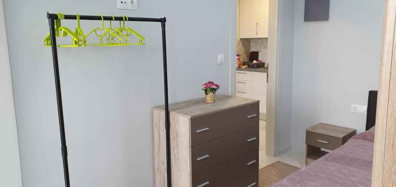 Apartmani Dedalus Paralia Katerinis Ngoại thất bức ảnh